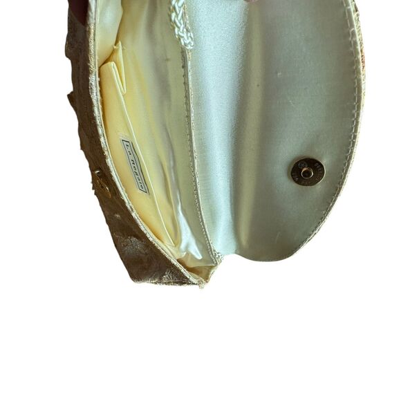 Vintage White & Gold Floral Small evening bag purse - Picture 4 of 4